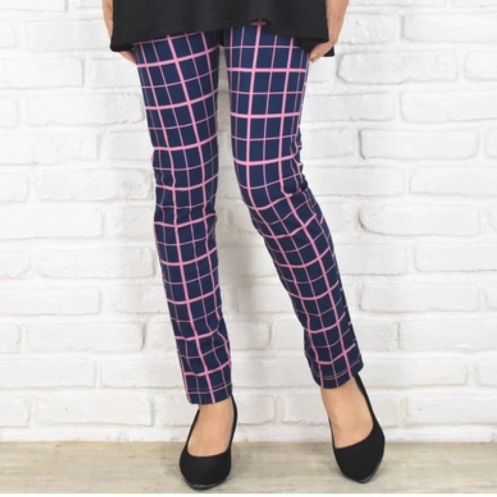Stylish Plaid Pants with Pink‎ Accents size 3XL